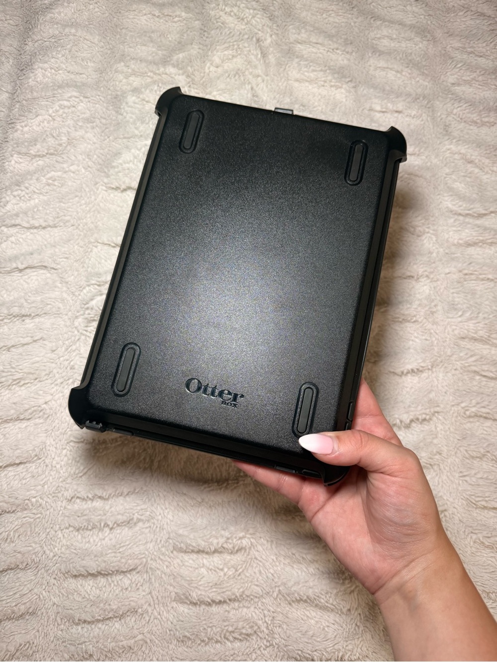 Black OtterBox iPad Tablet Case with Stand